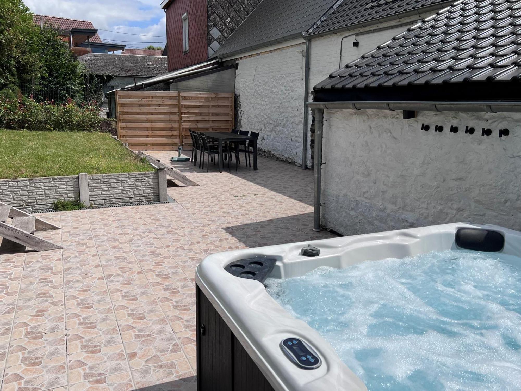 Gite Rubis - Jacuzzi - Pairi Daiza - 6 Pers Brugelette Exterior foto